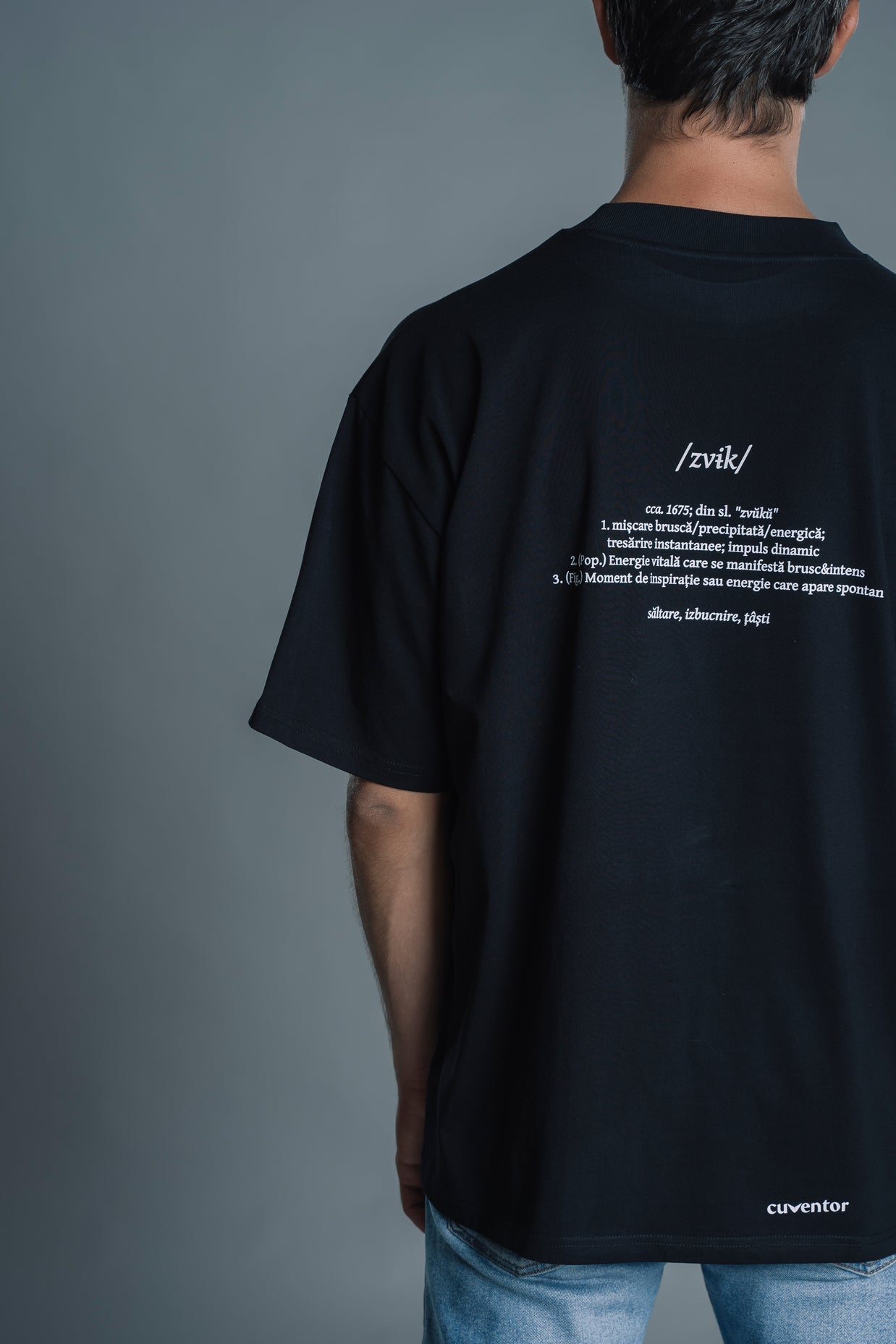 ZVÂC | Tricou OVERSIZED | WORDROBE