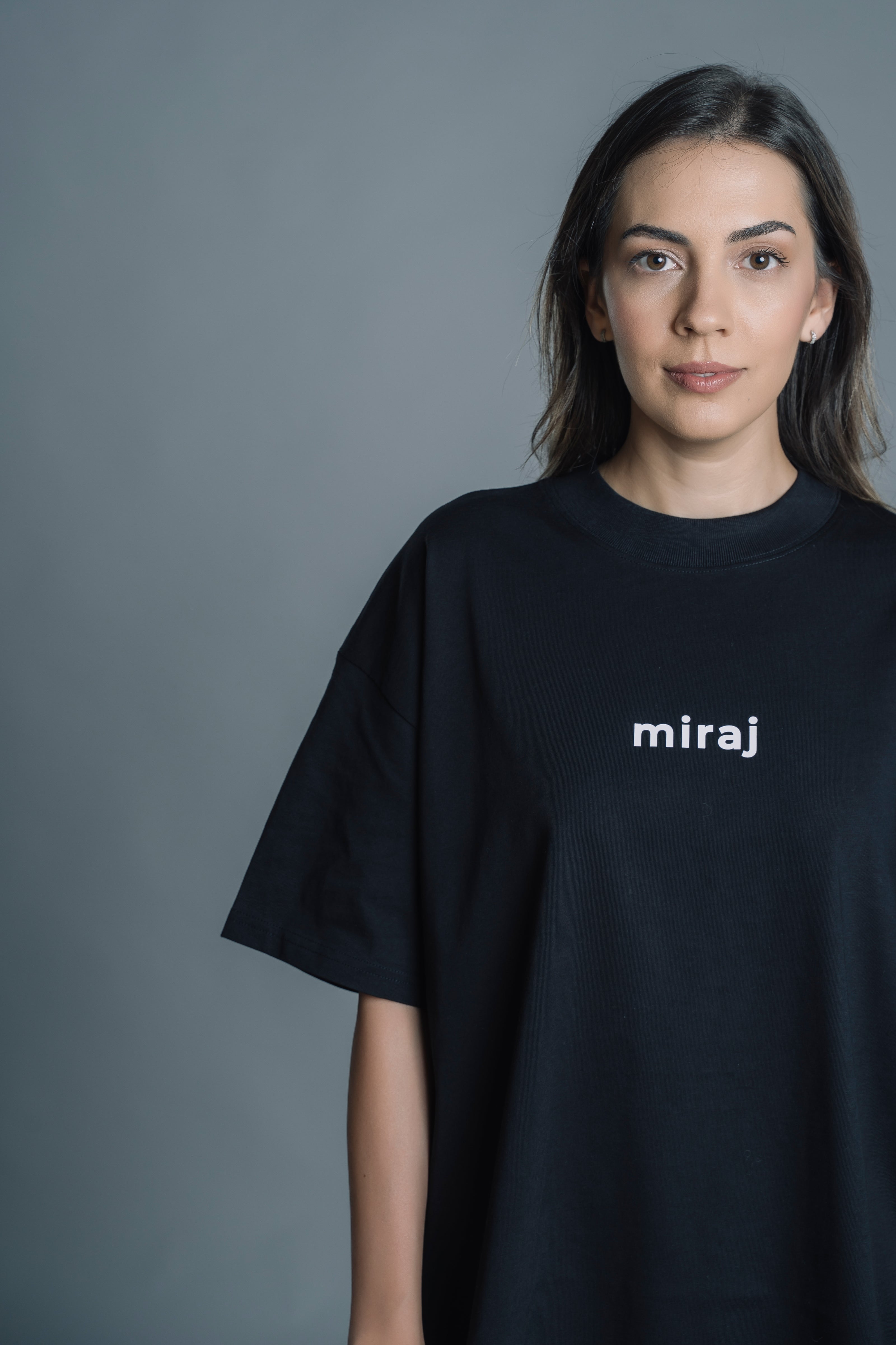 MIRAJ | Tricou OVERSIZED | WORDROBE