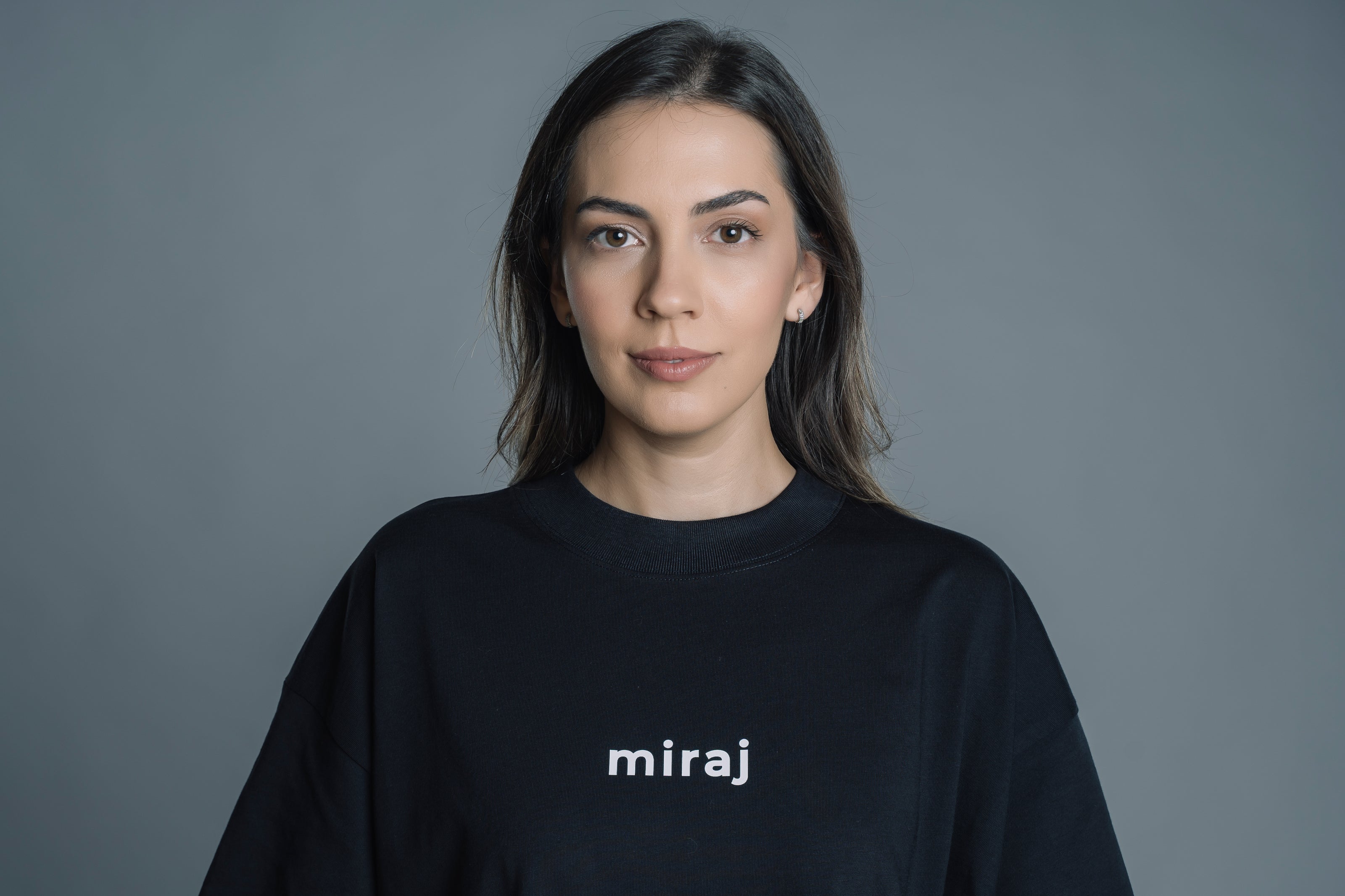 MIRAJ | Tricou OVERSIZED | WORDROBE