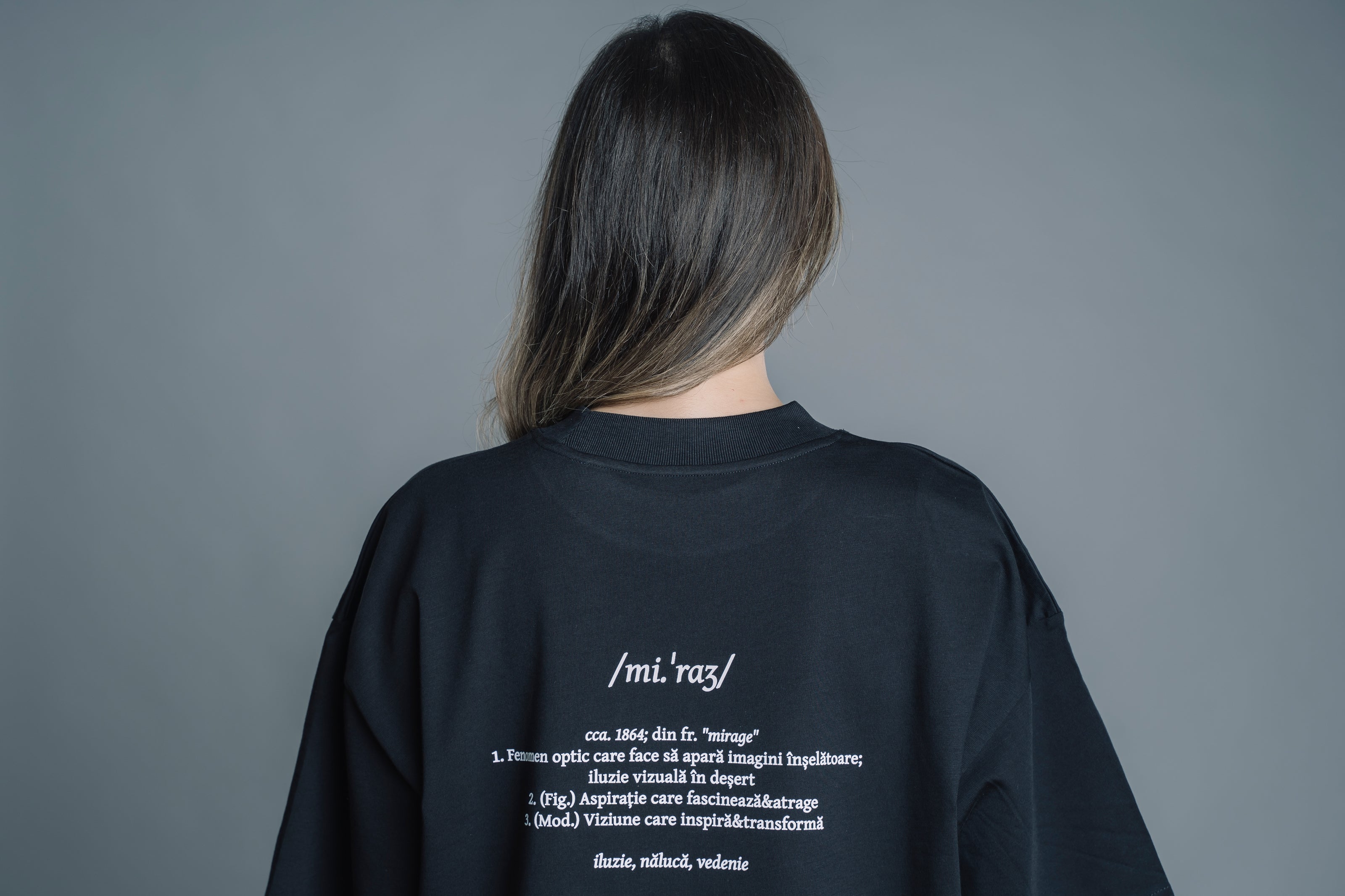 MIRAJ | Tricou OVERSIZED | WORDROBE