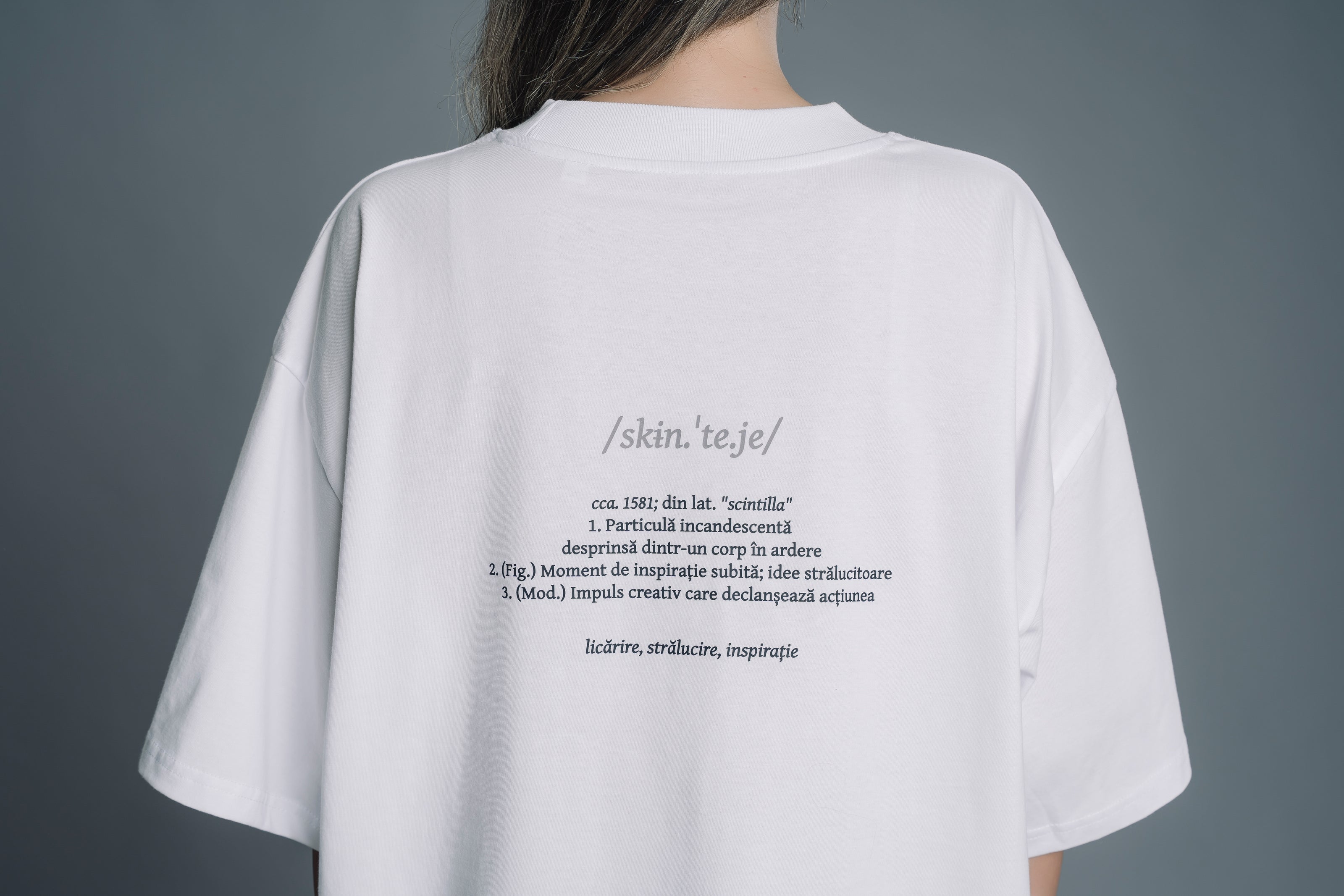 SCÂNTEIE | Tricou OVERSIZED | WORDROBE