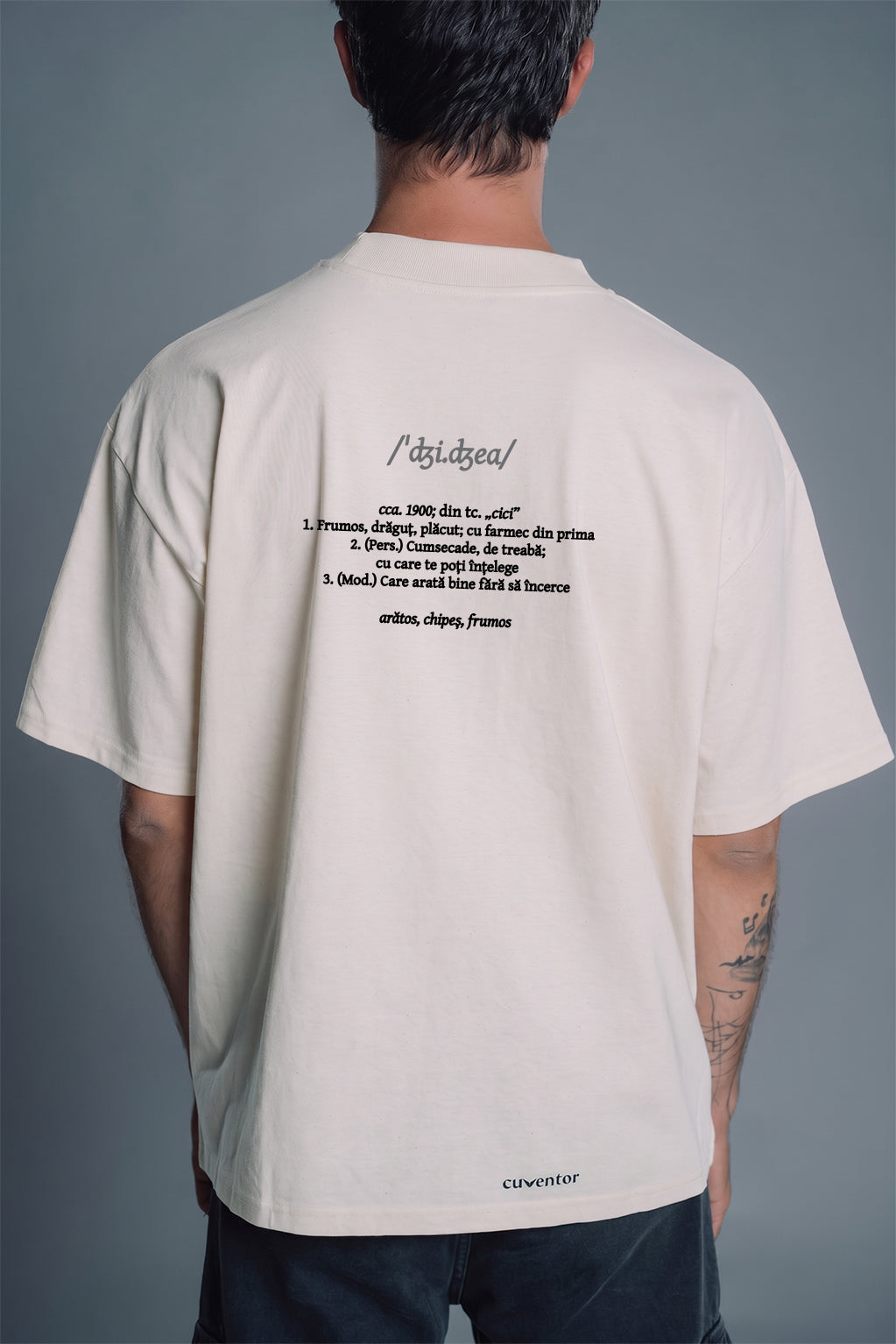 gigea | Tricou OVERSIZED | WORDROBE